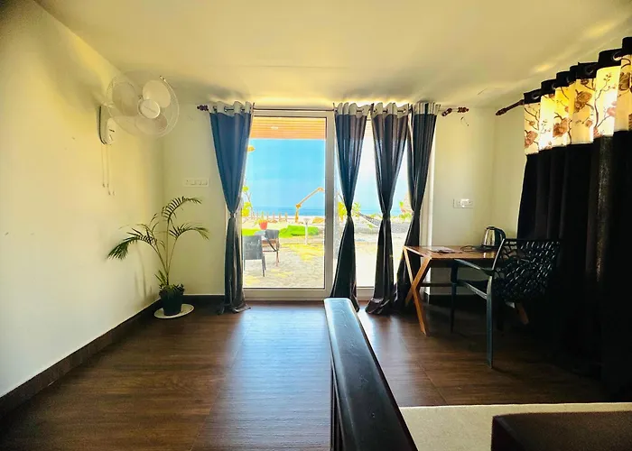 Alivious Beach Homestay