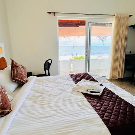 Alivious Beach Homestay Alappuzha Exterior photo